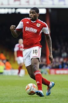 Images Dated 1st March 2014: Jay Emmanuel-Thomas in Action: Bristol City vs Gillingham, Sky Bet League One, 1st March 2014