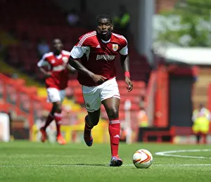 Bristol City V Glasgow Rangers Prints: Jay Emmanuel-Thomas in Action: Bristol City vs Glasgow Rangers