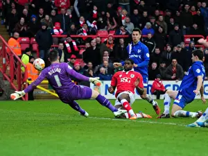 Jay Emmanuel-Thomas Denied by Stuart Nelson: Bristol City vs Gillingham