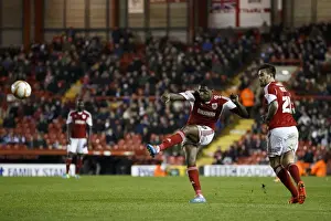 Gate Prints: Jay Emmanuel-Thomas Scores Free Kick: Bristol City Leads Port Vale 4-0