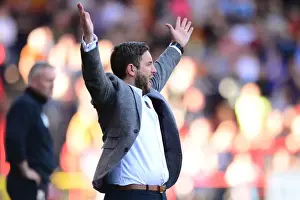 Johnson's Chasing Wolves: Lee Leads Bristol City in Sky Bet Championship Clash (April 2017)