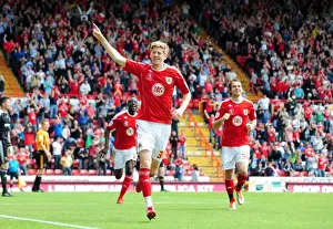 Jon Stead Scores Opening Goal: Championship Showdown between Bristol City and Hull City (07/05/2011)