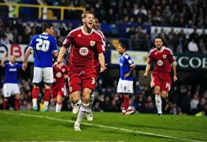 Images Dated 28th September 2010: Jon Stead's Euphoric Goal Celebration: Portsmouth vs. Bristol City (Championship 2010)
