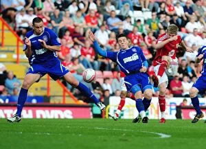 Bristol City v Ipswich Town Collection: Jon Stead's Near-Miss: A Rasping Shot Against Ipswich Town in the Championship