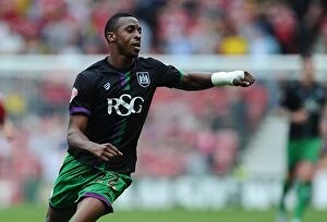 Images Dated 22nd August 2015: Jonathan Kodjia in Action: Middlesbrough vs. Bristol City, Sky Bet Championship (22/08/2015)