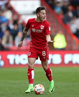 Images Dated 14th April 2017: Josh Brownhill in Action: Bristol City vs. Queens Park Rangers, Sky Bet Championship 2017