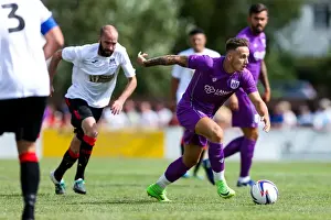 Josh Brownhill in Action: Pre-season Friendly between Bristol City and Bristol Manor Farm (2017)