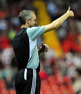 Images Dated 27th September 2011: Keith Millen and Bristol City Face Off Against Reading in Championship Match at Ashton Gate