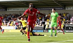 Images Dated 13th August 2016: Last-Minute Drama: Tammy Abraham Scores Winner for Bristol City against Burton Albion