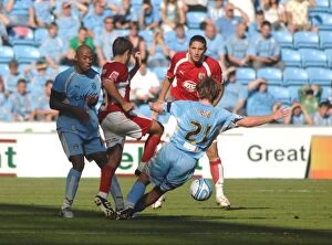 Coventry City V Bristol City Collection: Lee Johnson in Action: Coventry City vs. Bristol City Football Match
