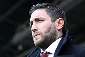 Images Dated 12th March 2016: Lee Johnson Leads Bristol City at Craven Cottage, Fulham vs. Bristol City