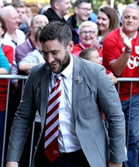 Images Dated 7th May 2016: Lee Johnson's Debut: QPR vs. Bristol City, Sky Bet Championship (07.05.2016)