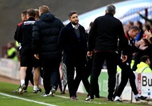Images Dated 29th October 2016: Lee Johnson's Frustration as Barnsley Scores Late Equalizer Against Bristol City