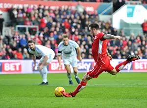 Framed Print : Lee Tomlin Scores Dramatic Penalty for Bristol City Against Ipswich Town at Ashton Gate, December 2016