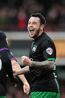 Images Dated 16th April 2016: Lee Tomlin Scores the Opener: Bristol City's Triumph at Brentford (16/04/2016)