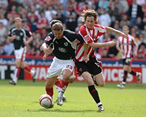 Framed Print : Lee Trundle: In Action Against Sheffield United (Bristol City vs. Sheffield United)