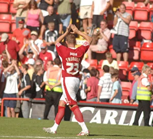 Images Dated 25th August 2007: Lee Trundle's Thrilling Performance: A Standout Moment in Bristol City vs Scunthorpe Utd
