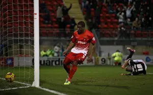 Lisbie Scores First for Orient Against Bristol City - 11-2-2014