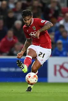 Bristol City V Leeds United Prints: Marlon Pack in Action: Bristol City vs Leeds United at Ashton Gate Stadium, 2015