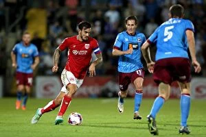 Images Dated 23rd August 2016: Marlon Pack Charges Forward: Scunthorpe United vs. Bristol City, EFL Cup 2016