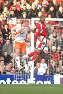 Bristol City V Blackpool Prints: Marvin Elliott: In Action Against Blackpool (Bristol City vs Blackpool)