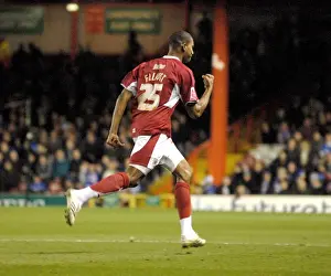 Framed Print : Marvin Elliott in Action: Bristol City vs Ipswich Town Framed Print : Marvin Elliott in Action: Bristol City vs Ipswich Town