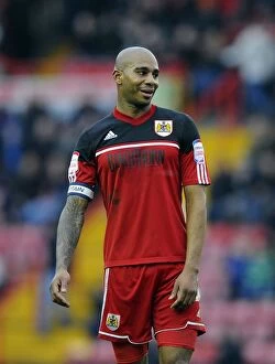 Images Dated 9th February 2013: Marvin Elliott in Action: Bristol City vs Nottingham Forest, Npower Championship (February 9, 2013)