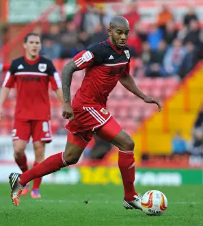 Marvin Elliott in Action: Championship Clash between Bristol City and Blackpool - November 17, 2012