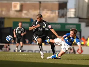 Cardiff City V Bristol City Prints: Marvin Elliott in Action: The Intense Battle for the Ball (Cardiff City vs. Bristol City)