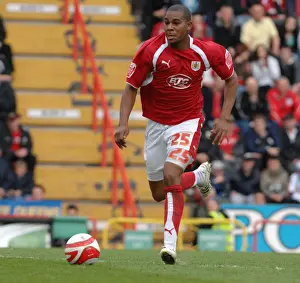 Bristol City V Preston North End Prints: Marvin Elliott: In Action Against Preston North End (Bristol City vs Preston North End)