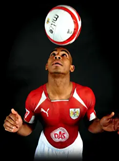 Marvin Elliott: A Beacon of Determination - Portrait from Bristol City's 08-09 Season