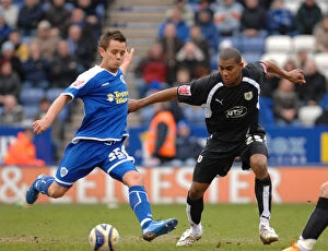 Images Dated 8th March 2008: Marvin Elliott and Lee Hendrie in Action: Leicester City vs. Bristol City