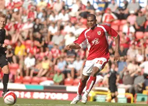 Bristol City V Scunthorpe Utd Prints: Marvin Elliott vs Scunthorpe Utd: A Football Rivalry Unfolds at Bristol City