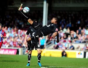 Images Dated 17th April 2010: Marvin Elliott's Epic Volley: Scunthorpe United vs. Bristol City, Championship 2010