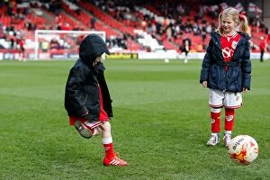 Images Dated 5th March 2016: Mascots Gear Up for Bristol City vs. Cardiff City Championship Clash at Ashton Gate Stadium