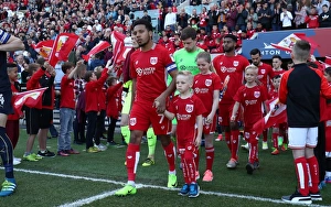 Framed Print : Mascots Leading the Way: Bristol City vs Barnsley, Sky Bet Championship Framed Print : Mascots Leading the Way: Bristol City vs Barnsley, Sky Bet Championship