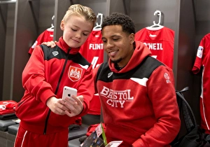 Mascots and Players Meet: Bristol City vs. Norwich City, 2017 - Ashton Gate