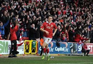 Images Dated 14th February 2015: Matt Smith's Exuberant Goal Celebration: Bristol City vs. Sheffield United (February 14, 2015)