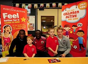 Meet The Players Collection: Meet the Stars of Bristol City FC: Up Close with Redz