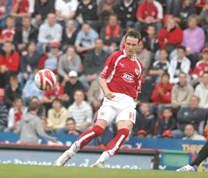Bristol City V Sheffield United Prints: Michael McIndoe in Action: Bristol City vs Sheffield United