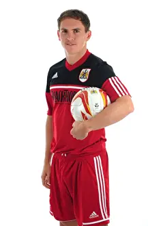 Neil Kilkenny's Intense Concentration at Ashton Gate: Bristol City Football Club Pre-Season Training