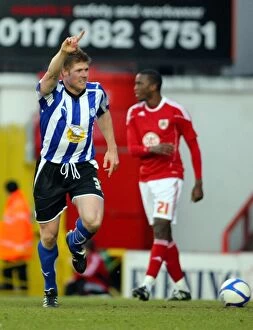 Bristol City v Sheffield Wednesday Collection: Neil Mellor's Euphoric Moment: Bristol City vs Sheffield Wednesday in FA Cup (08/01/2011)
