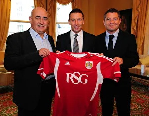 Derek McInnes Prints: New Beginnings at Ashton Gate: McInnes