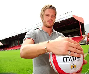 New Faces, New Hope: Unveiling Bristol City's Exciting 09-10 Signings