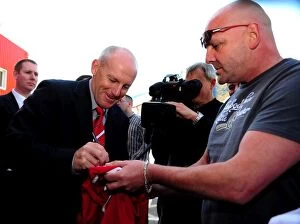 Images Dated 22nd April 2010: New Manager Steve Coppell Greets Ecstatic Bristol City Fans at Ashton Gate Stadium