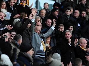 Images Dated 18th December 2010: New Owners Assem and Ehab Allam Welcome Bristol City to KC Stadium, Hull City Championship Match
