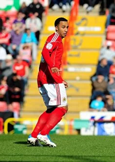 Images Dated 19th March 2011: Nicky Maynard Strikes for Bristol City Against Burnley in 2011 Championship Match