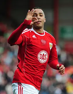 Framed Print : Nicky Maynard's Solo Goal: Championship Win for Bristol City over Doncaster Rovers (02 / 04 / 2011)