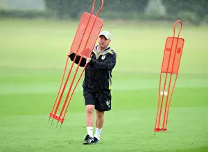 Pre-Season Training Prints: Pre-Season Training: The Road to Glory with Bristol City First Team (09-10)