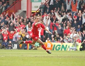 Images Dated 27th February 2008: Scott Murray's Hat-trick: A Triumphant Moment for Bristol City (02-03)